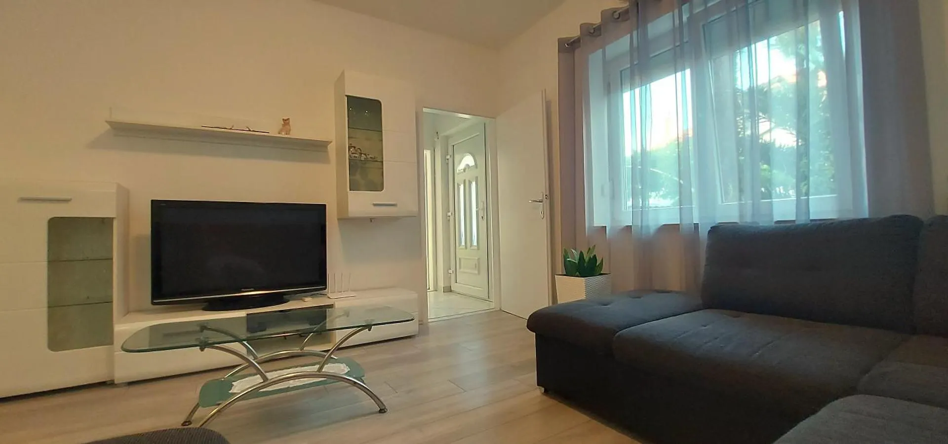 Apartman Ema Apartment Crikvenica 0*,  Croatia
